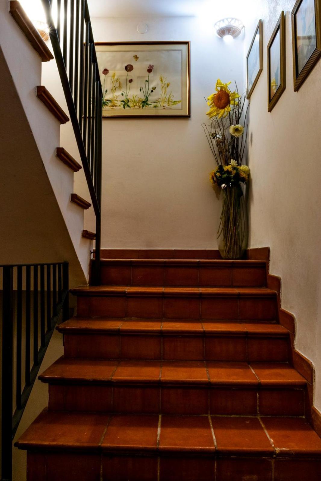 דירות מולה די בארי Palazzo Vaaz מראה חיצוני תמונה