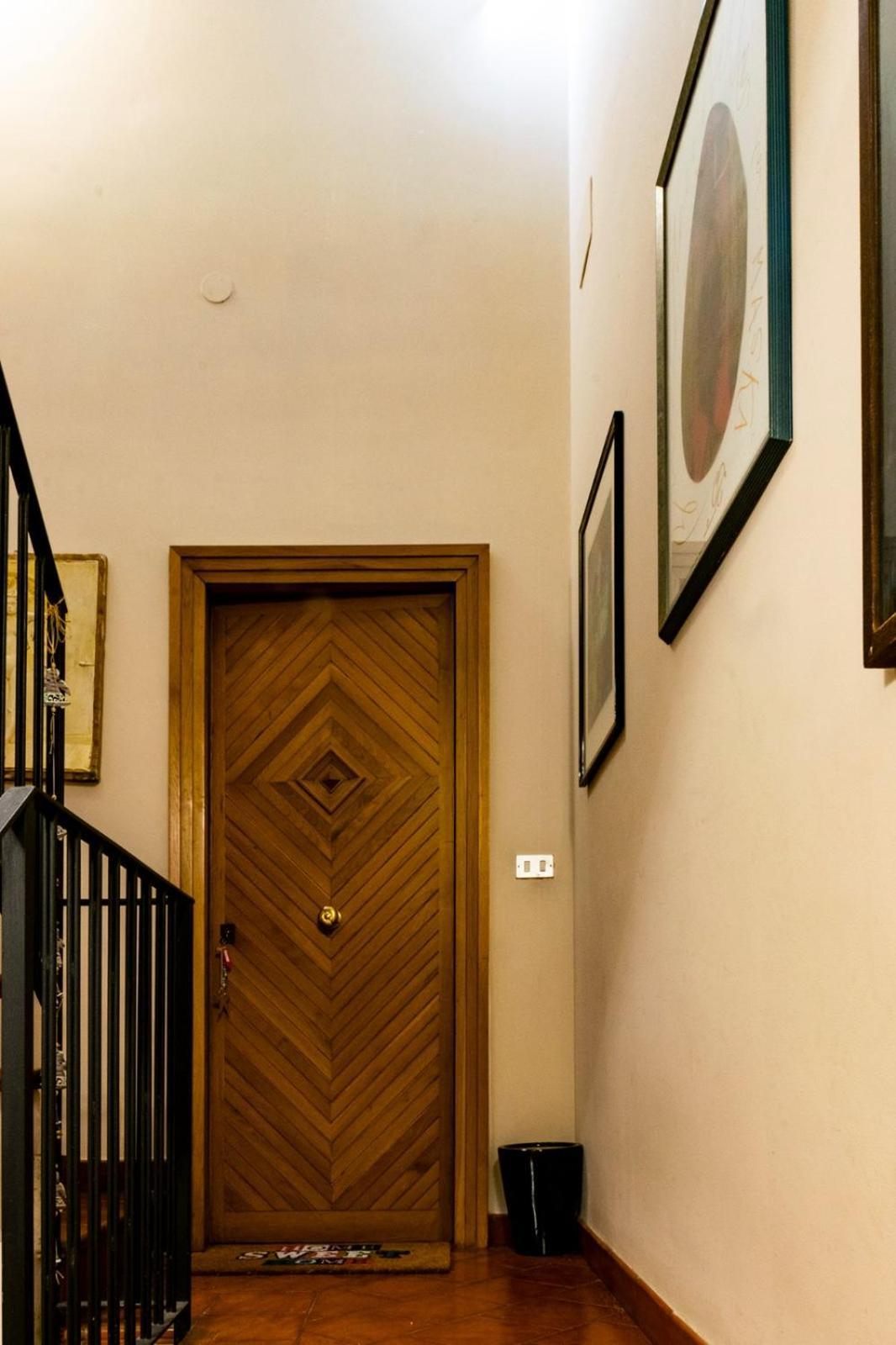 דירות מולה די בארי Palazzo Vaaz מראה חיצוני תמונה